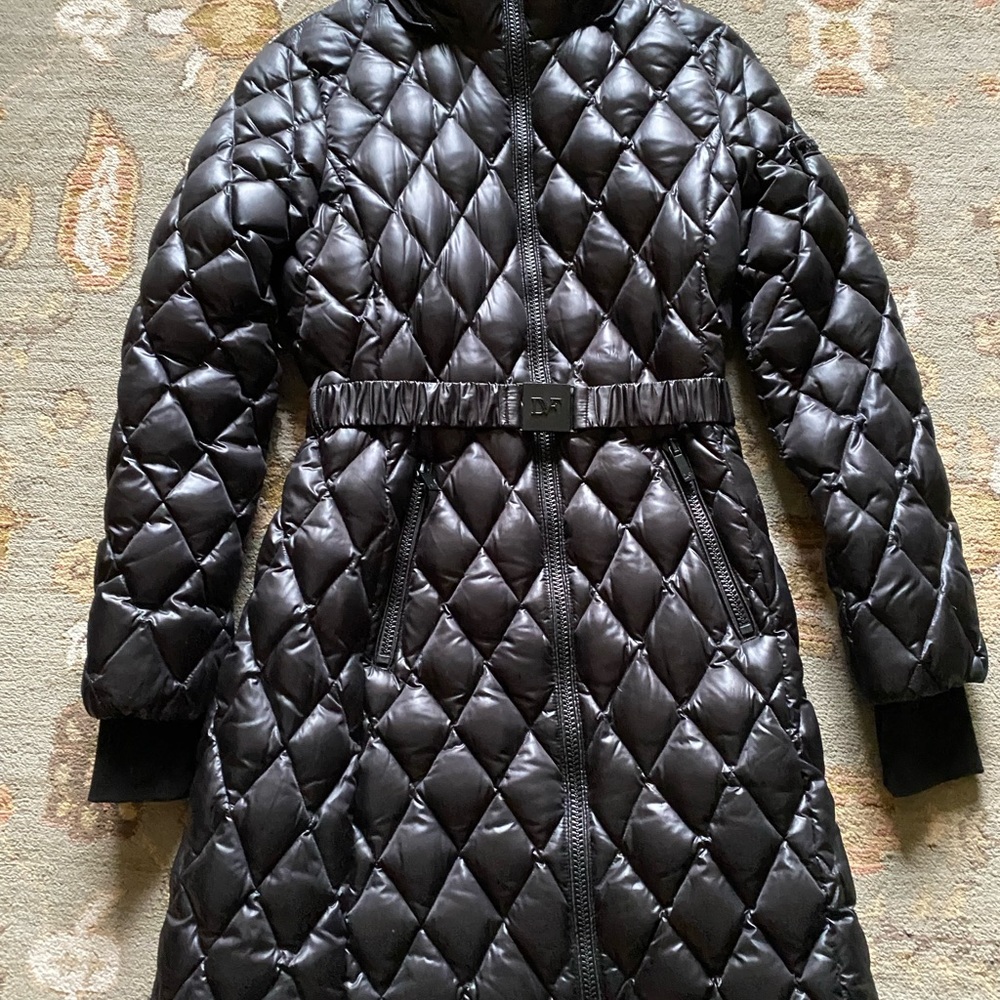 DVF quilted long puffer jacket - Picture 10 of 13